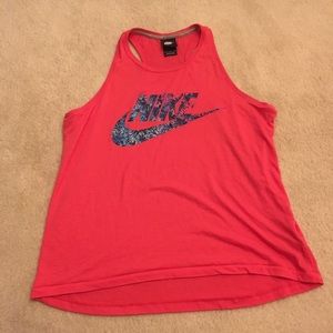 Nike tank